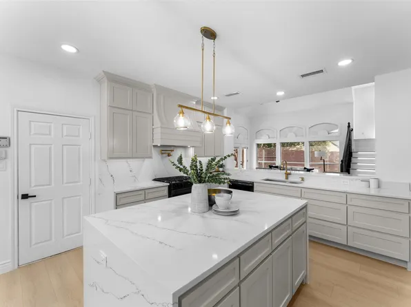 1155 Shores Blvd, Rockwall, TX 75087