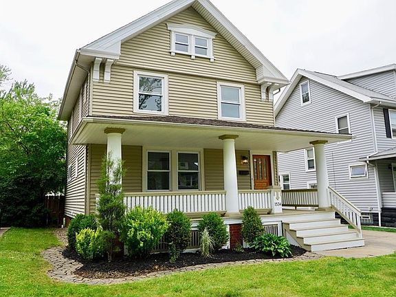 2nd image of 1534 Lincoln Ave
