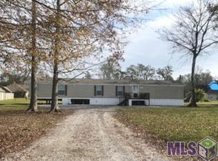14190 Ceazer Rd, Gonzales, LA 70737
