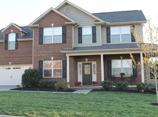 6242 Christian Springs Dr, Corryton, TN 37721