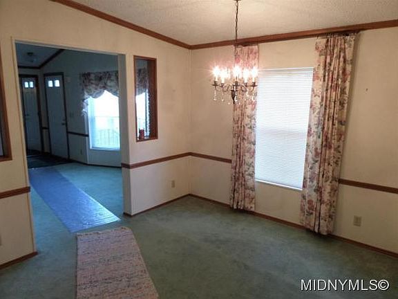 5th image of 4 Blossom Ln
