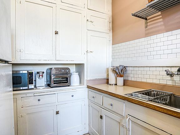 5th image of 1515 Broadway #7