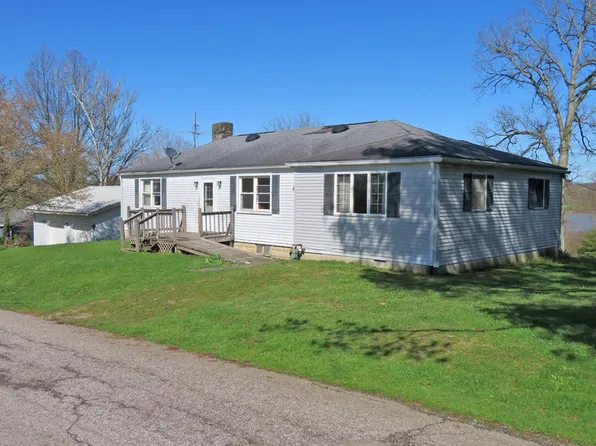 823 Lake Dr #5, Ashland, OH 44805