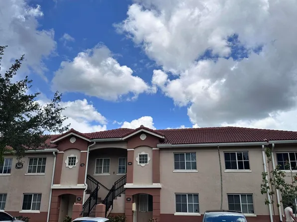 3474 Briar Bay Blvd, Royal Palm Beach, FL