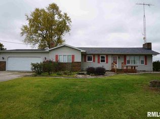6080 McCarty Rd, Kinmundy, IL 62854