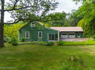 10312 Thayer Rd, Wonder Lake, IL 60097