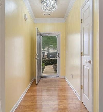 4th image of 2423 Black Forest Dr