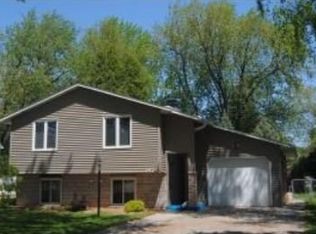 1434 9th St, Green Bay, WI 54304