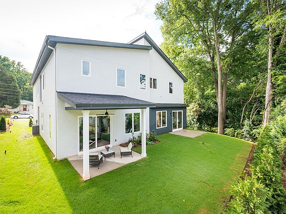 Ample space for entertaining