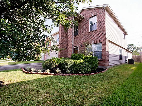 3rd image of 11714 Wingborne Ln