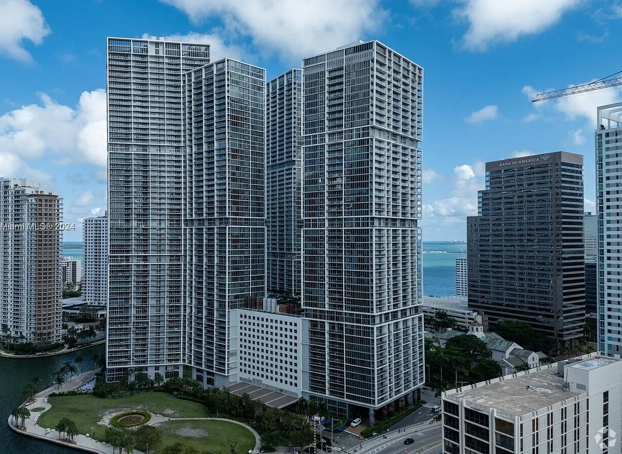1 bed, 596 sqft, $3,200 — Photo 1