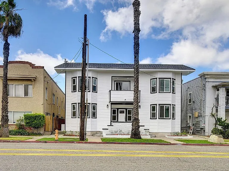 1610 E Ocean Blvd — Photo 23