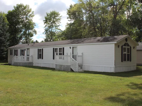 304 4th St S, Hoffman, MN 56339