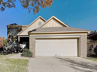 2562 Creekwood Ln, Fort Worth, TX 76123