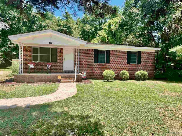 8002 Untreiner Ave, Pensacola, FL 32534