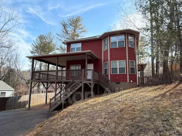 22 Bassett Rd, Asheville, NC 28804