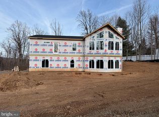 19 Highridge Rd, Front Royal, VA 22630