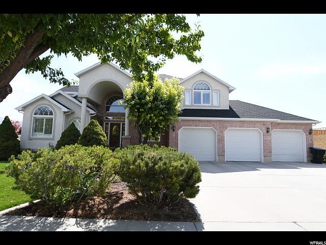 1st image of 580 E David Dr