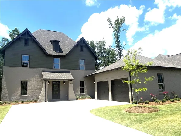 1623 James Burt Pkwy, Auburn, AL 36830