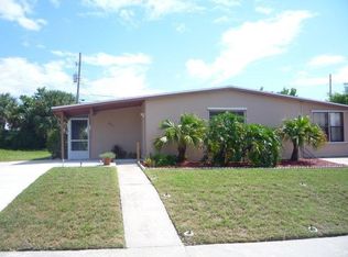 825 Schumann Dr, Sebastian, FL 32958