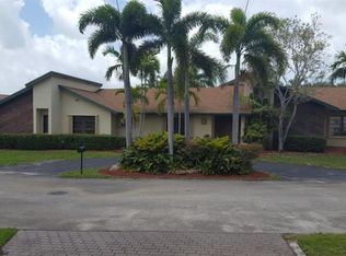 901 SW 93rd Ave, Plantation, FL 33324