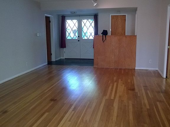 5th image of 16110 Liggett St