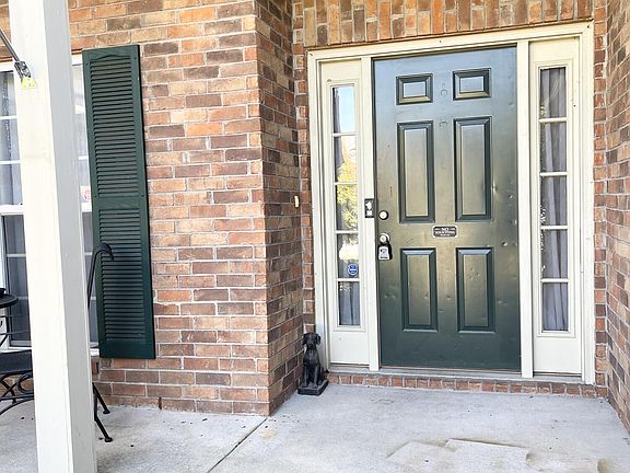 4th image of 4594 Country Glen Cir