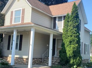 1120 S Main St, Medina, NY 14103