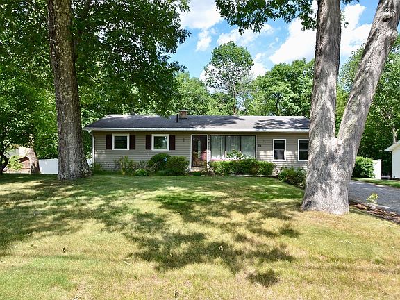 3rd image of 1617 Providence Rd