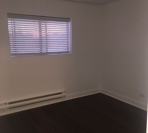 4th image of 1344 N Geneva Dr APT 3B