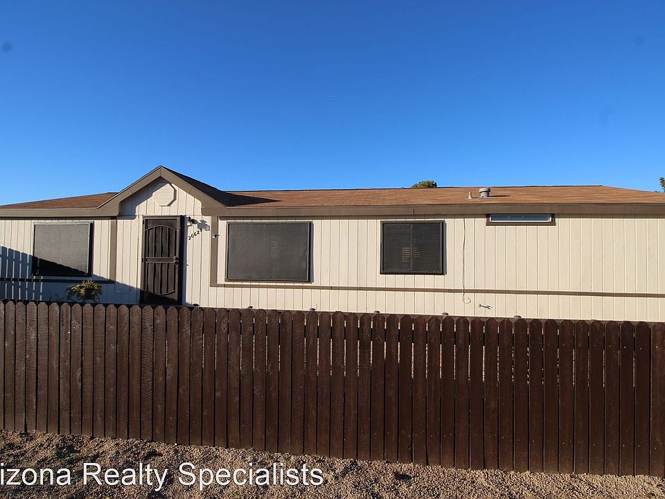1st image of 20625 N 39th Ave