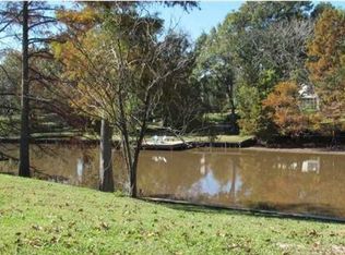 100 Riverfront Ln #D, Lafayette, LA 70508