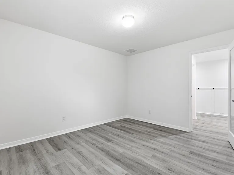 10433 Russell Pines Dr — Photo 6