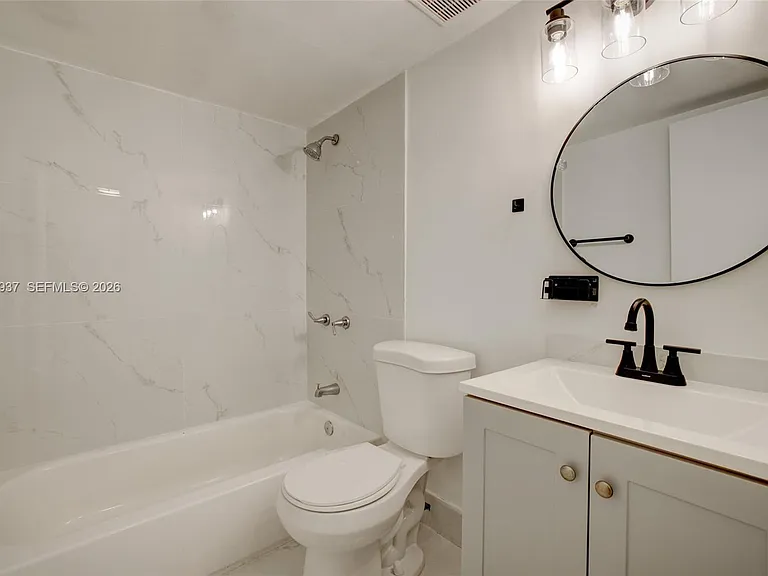1740 Funston St #6 — Photo 14