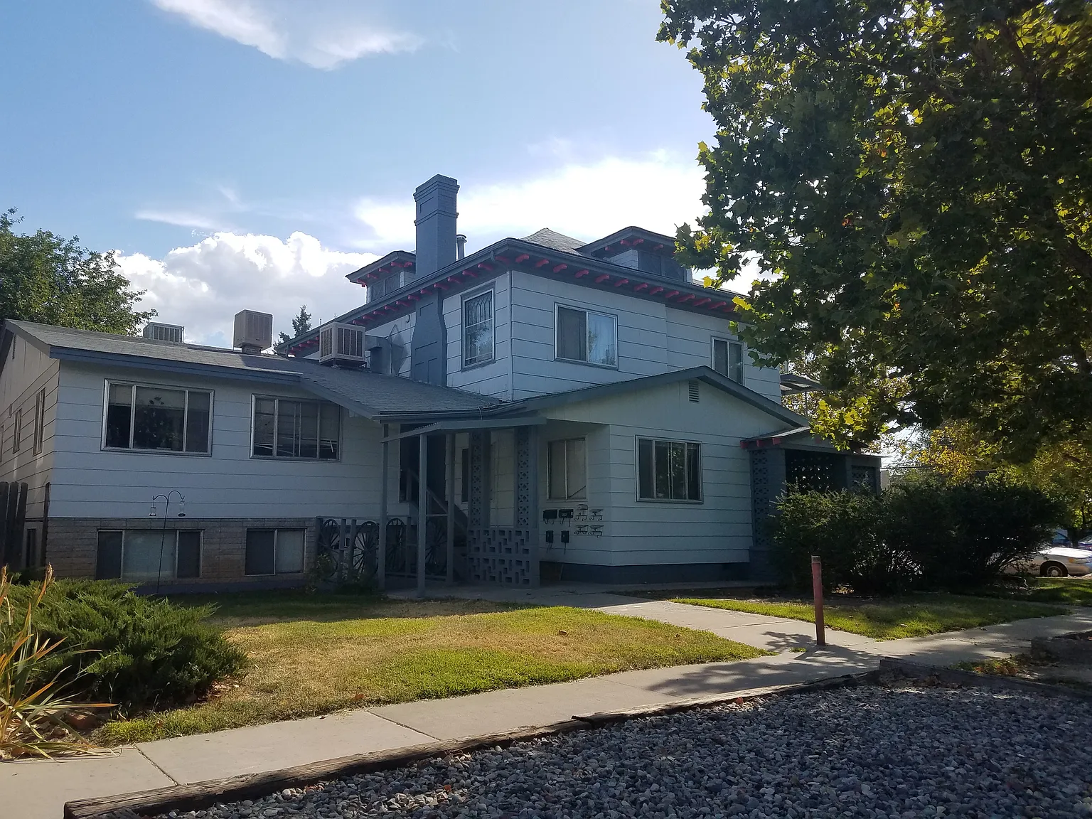 3 bed, 1.5 bath, $1,750 — Photo 1