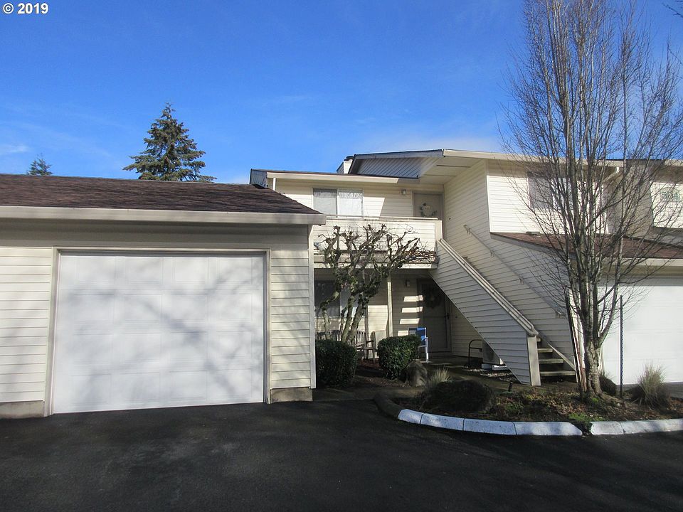 1st image of 504 SE 157th Ave Unit 53