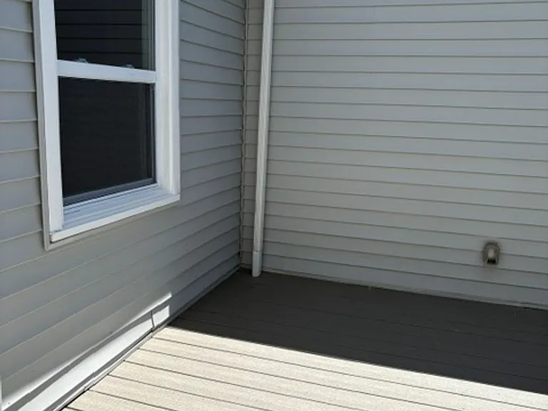 219 Highbridge St #5 — Photo 10