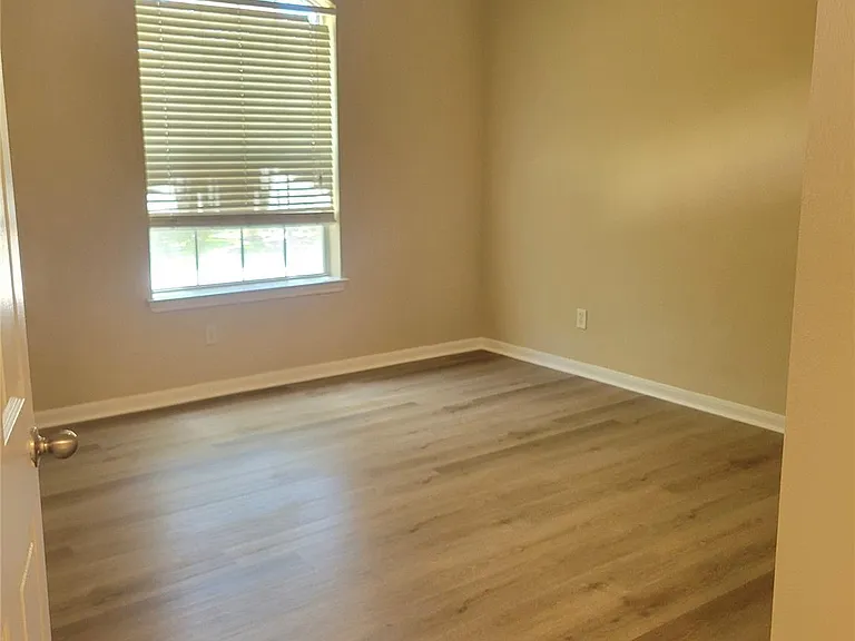 2134 Hill Canyon Ct — Photo 27