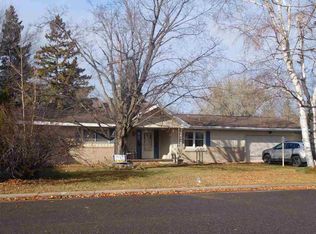 1108 Cleveland St, Niagara, WI 54151