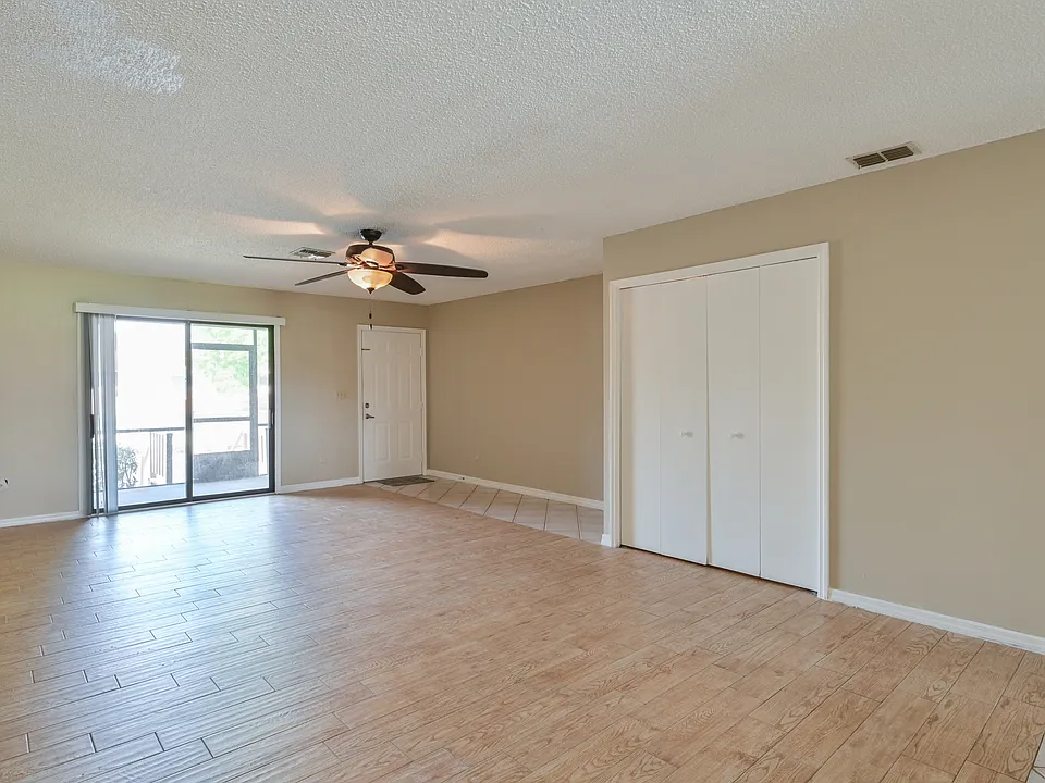 11001 SE Sunset Harbor Rd #1