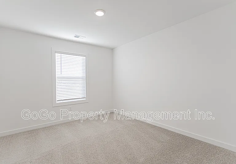 1411 Darrowby Way #1 — Photo 11