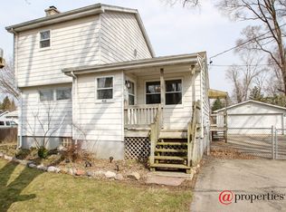 W938 Hyacinth Rd, Genoa City, WI 53128