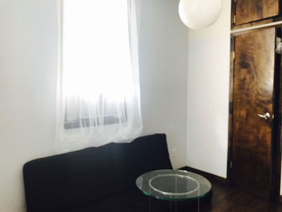 3rd image of 313 Eckford St APT 2L