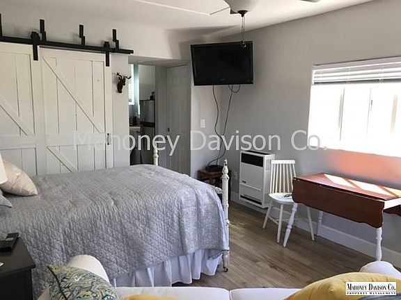 3rd image of 1681 Del Oro Cir
