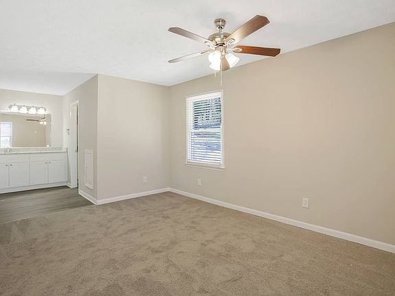 4th image of 1469 Gossett Ct