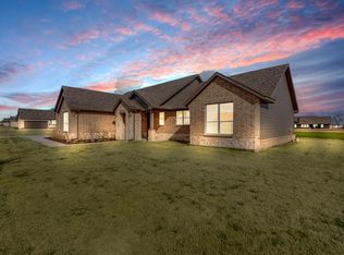 2615 Witness Tree Rd, Terrell, TX 75161