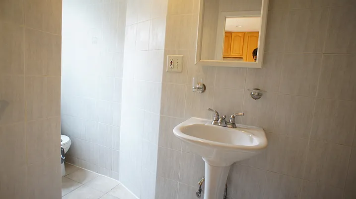 Rented by J Misrahi Realty Corp | media 13