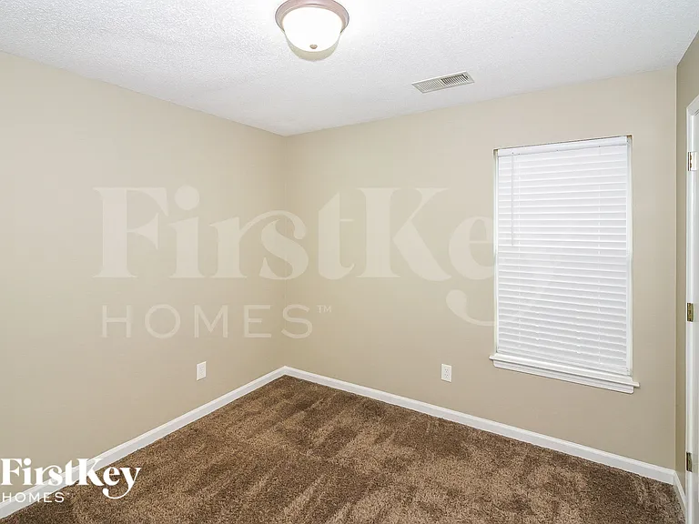 10148 Cross Valley Dr — Photo 11