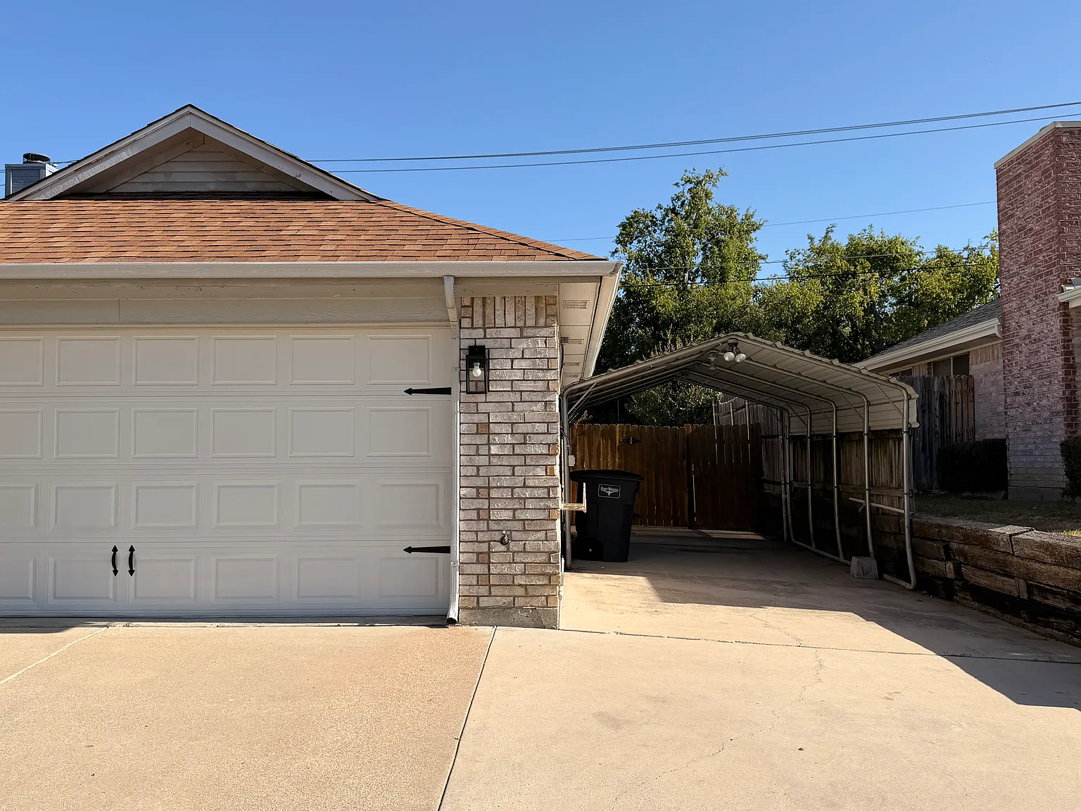 3 bed, 1476 sqft, $2,000 — Photo 3