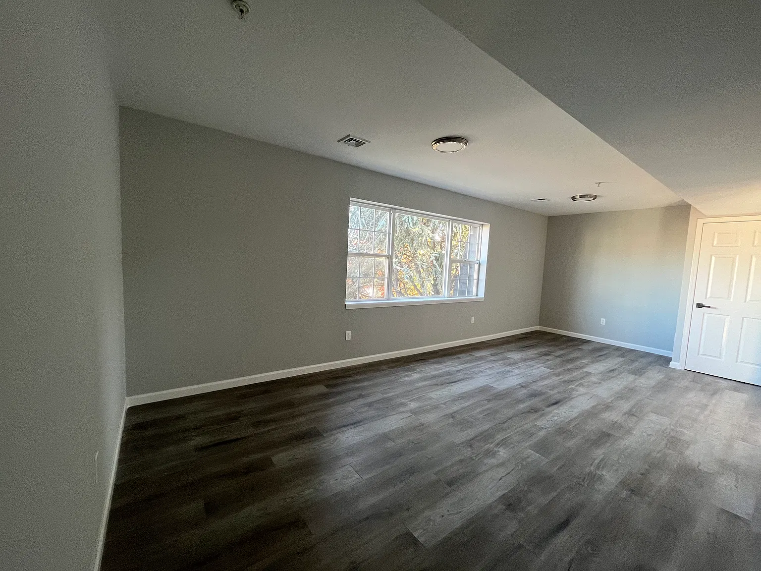 2 bed, $2,200 — Photo 4